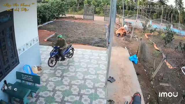 Hên là về kịp=)))))